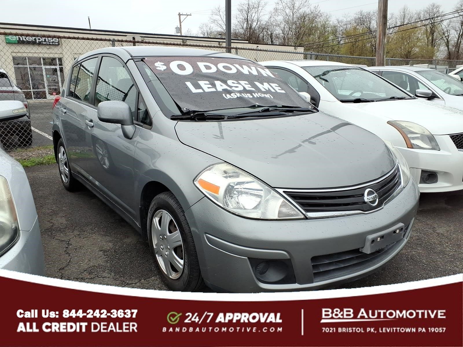 2012 NISSAN Versa