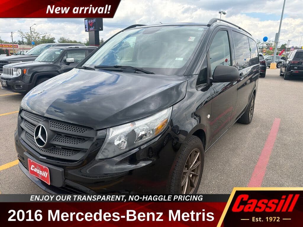 2016 MERCEDES-BENZ METRIS