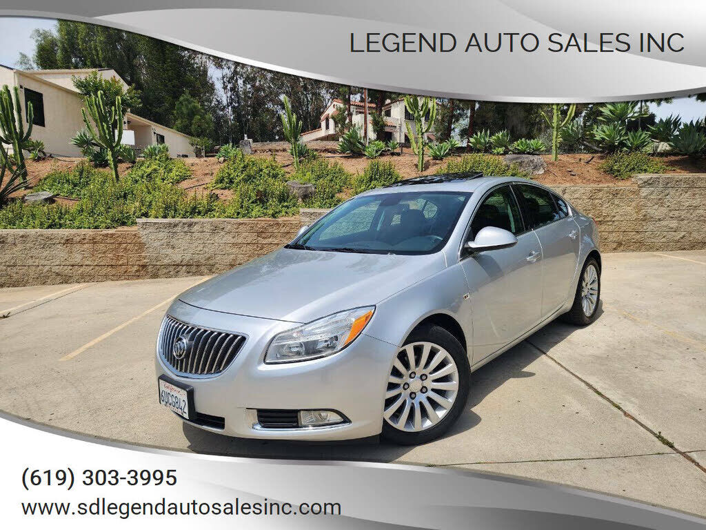 2011 BUICK Regal