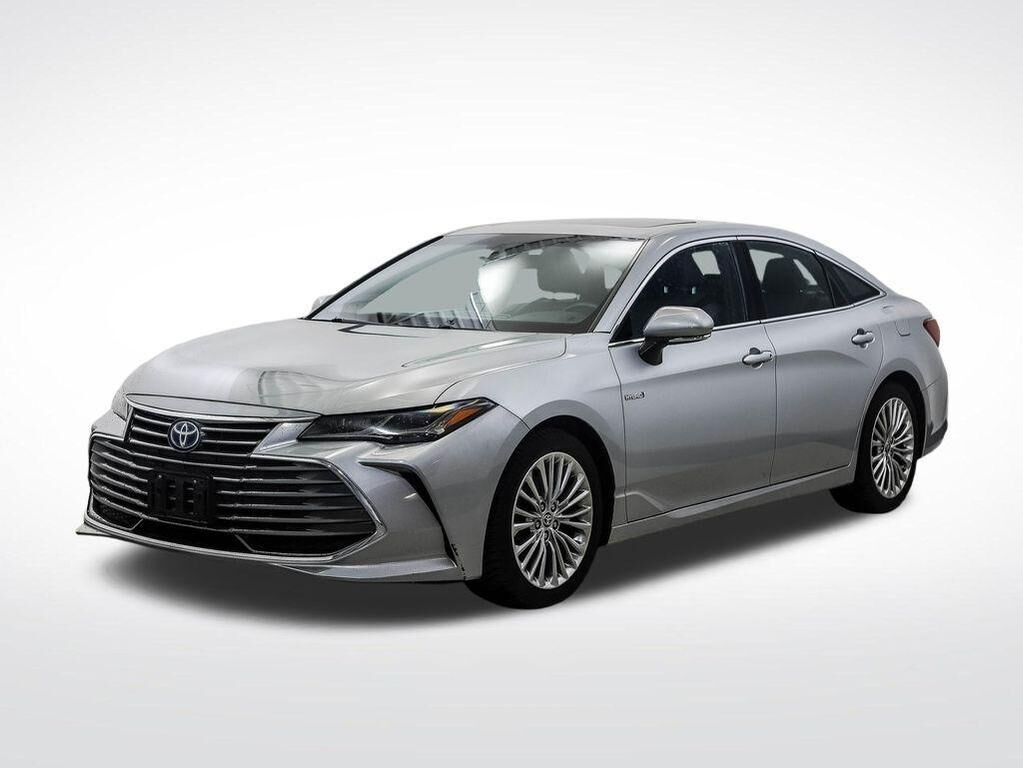 2020 TOYOTA Avalon