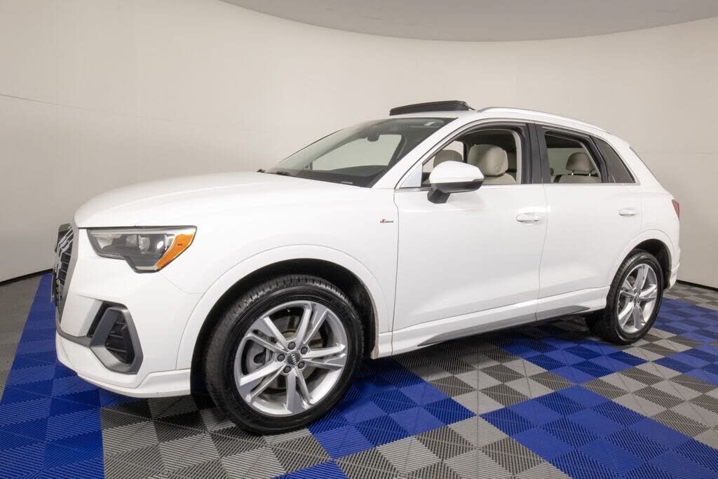 2020 AUDI Q3