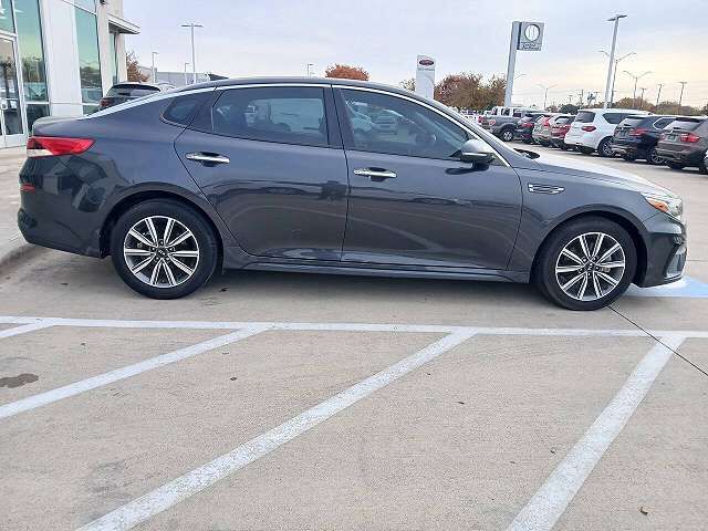 2019 KIA Optima