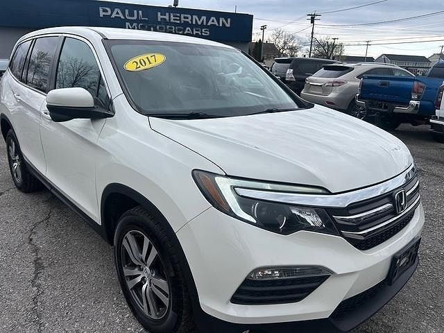 2017 HONDA Pilot