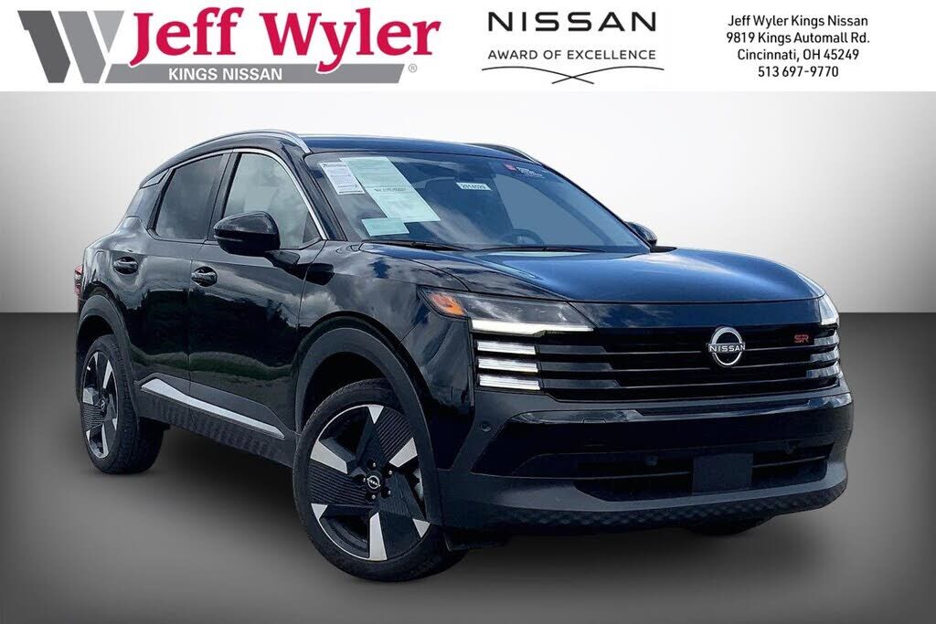 2025 NISSAN Kicks