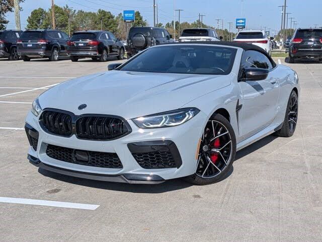 2024 BMW M8