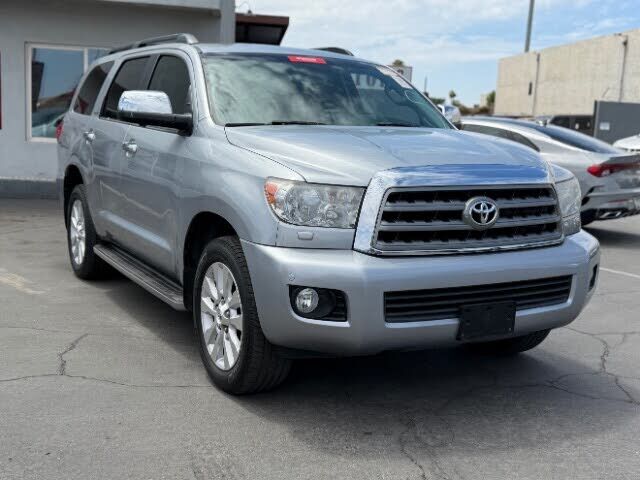 2014 TOYOTA Sequoia