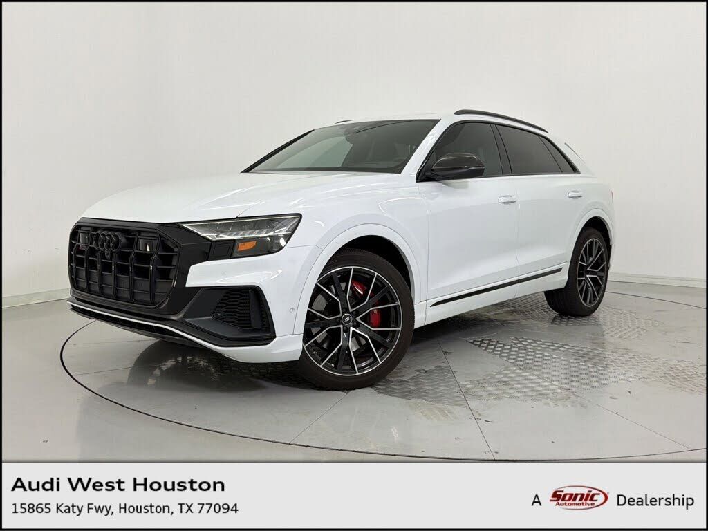 2023 AUDI SQ8