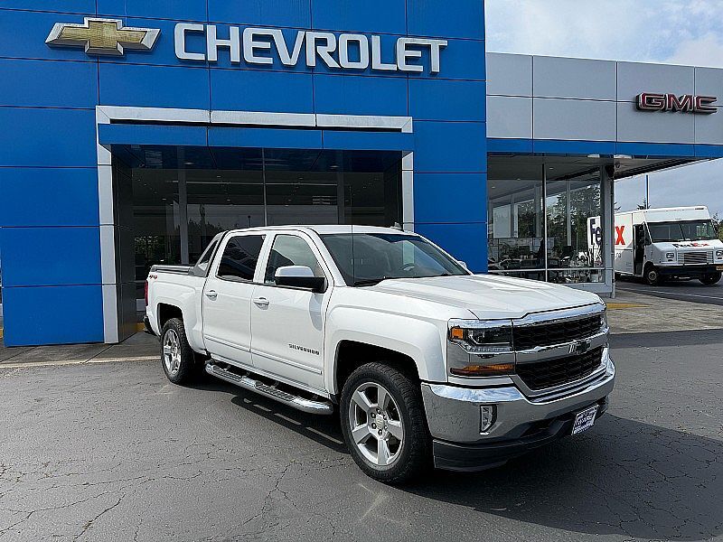 2018 CHEVROLET Silverado