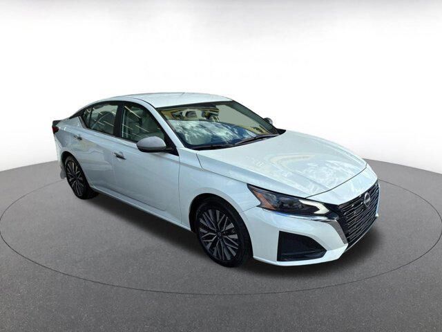 2025 NISSAN Altima