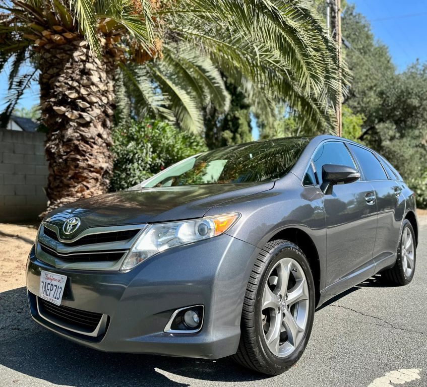 2013 TOYOTA Venza