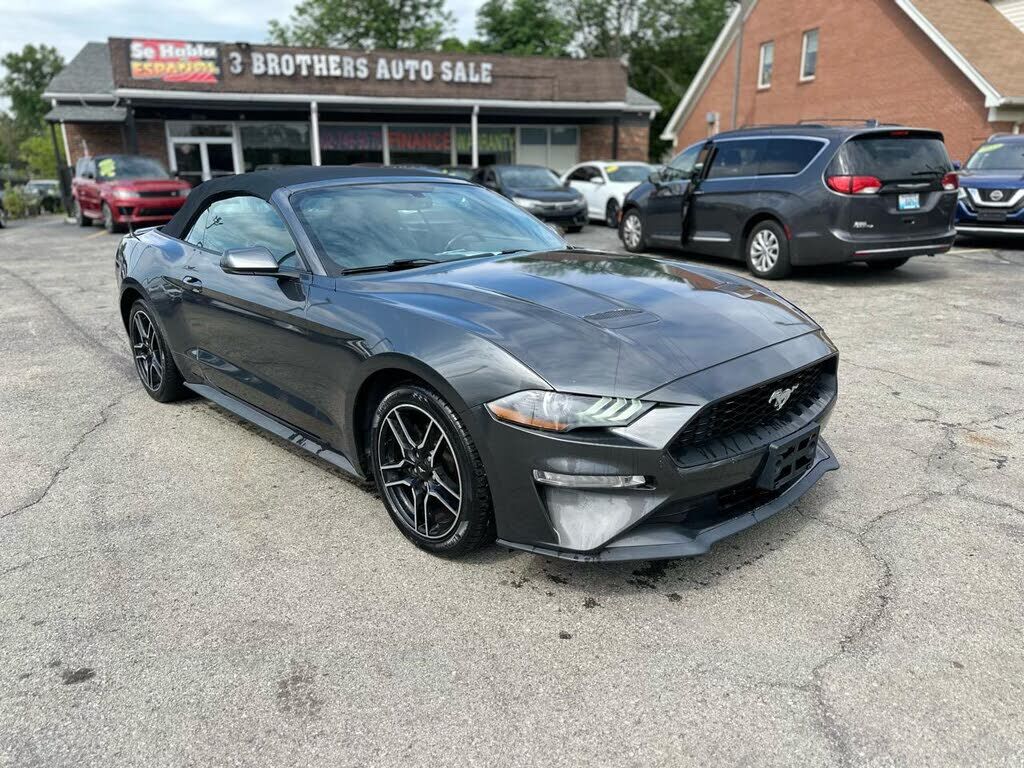 2020 FORD Mustang