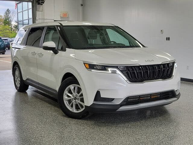 2024 KIA Carnival