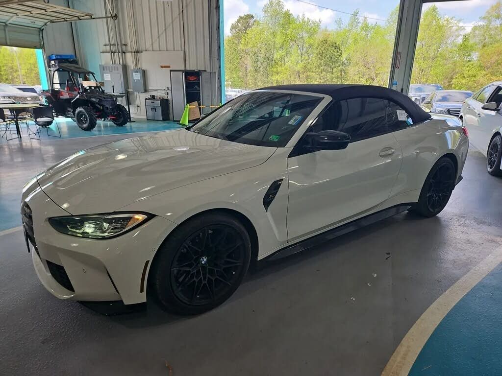 2022 BMW M4