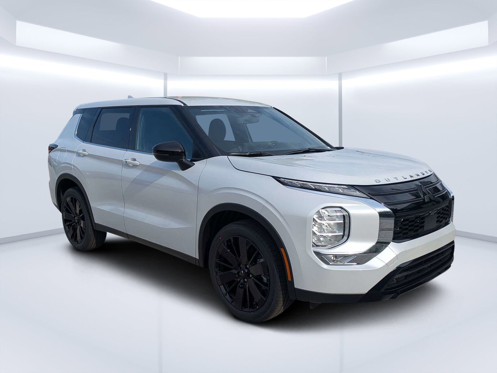 2026 MITSUBISHI Outlander