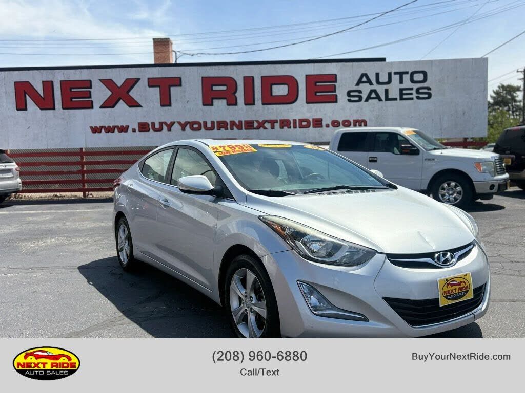 2016 HYUNDAI Elantra