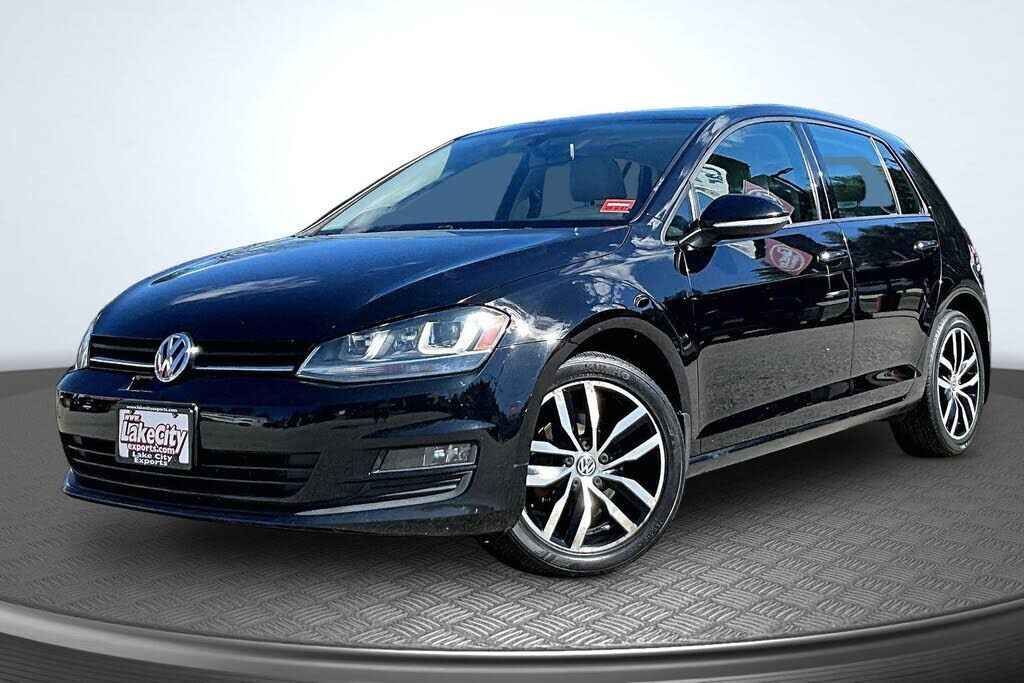 2016 VOLKSWAGEN Golf