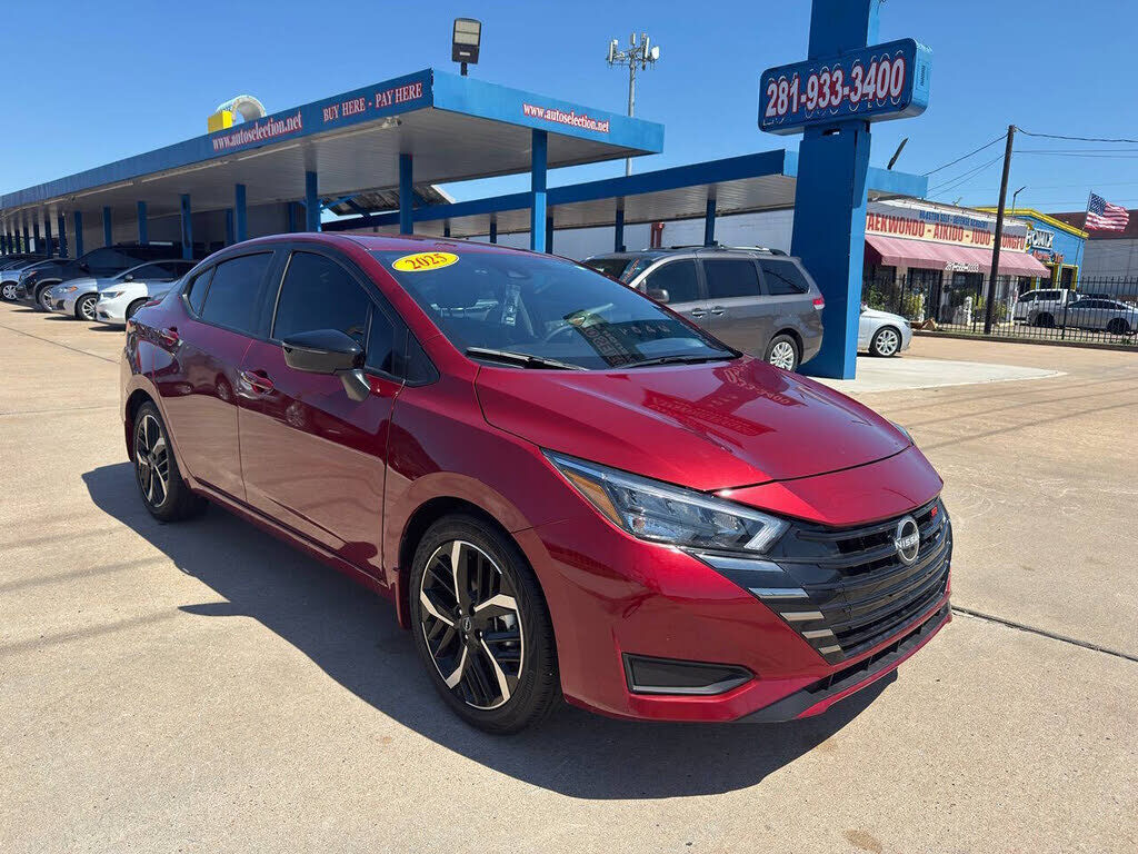 2025 NISSAN Versa