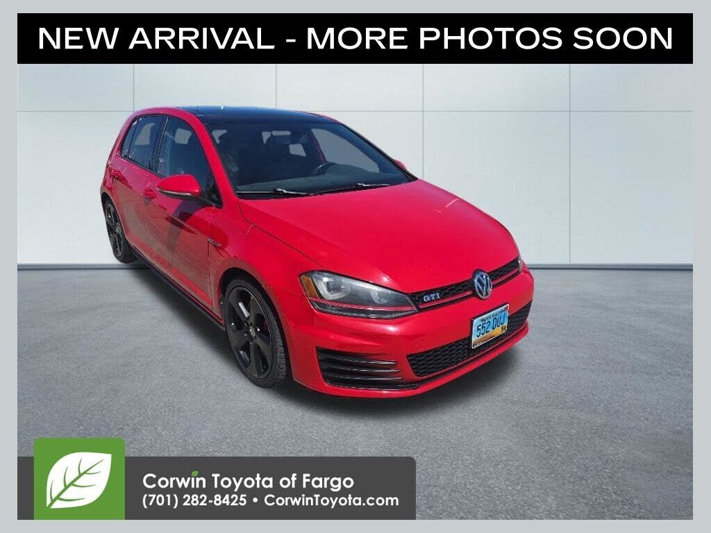 2016 VOLKSWAGEN Golf GTI