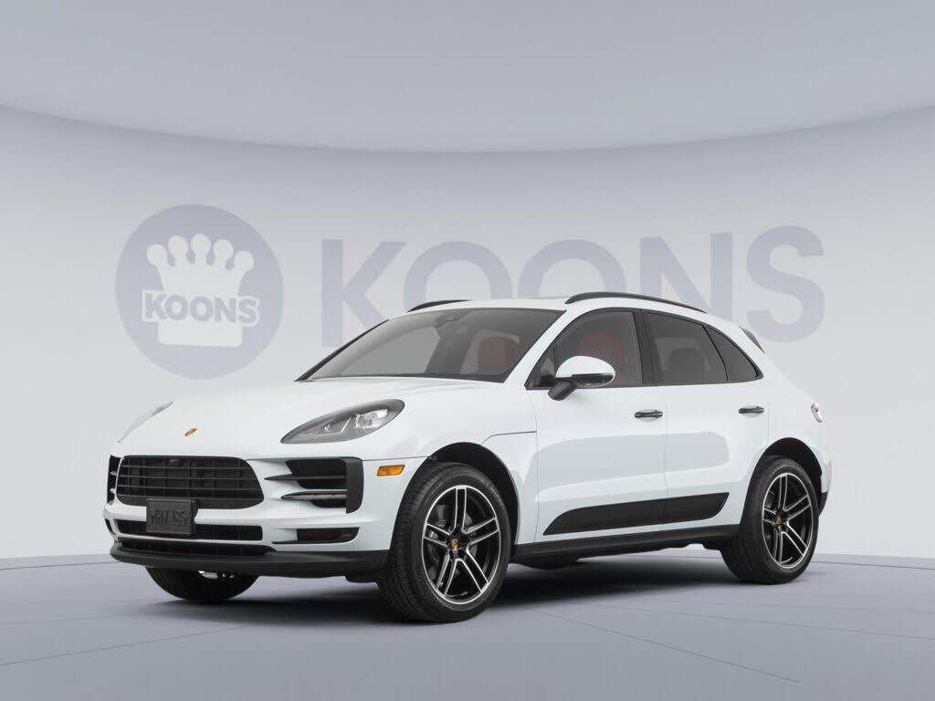 2021 PORSCHE Macan