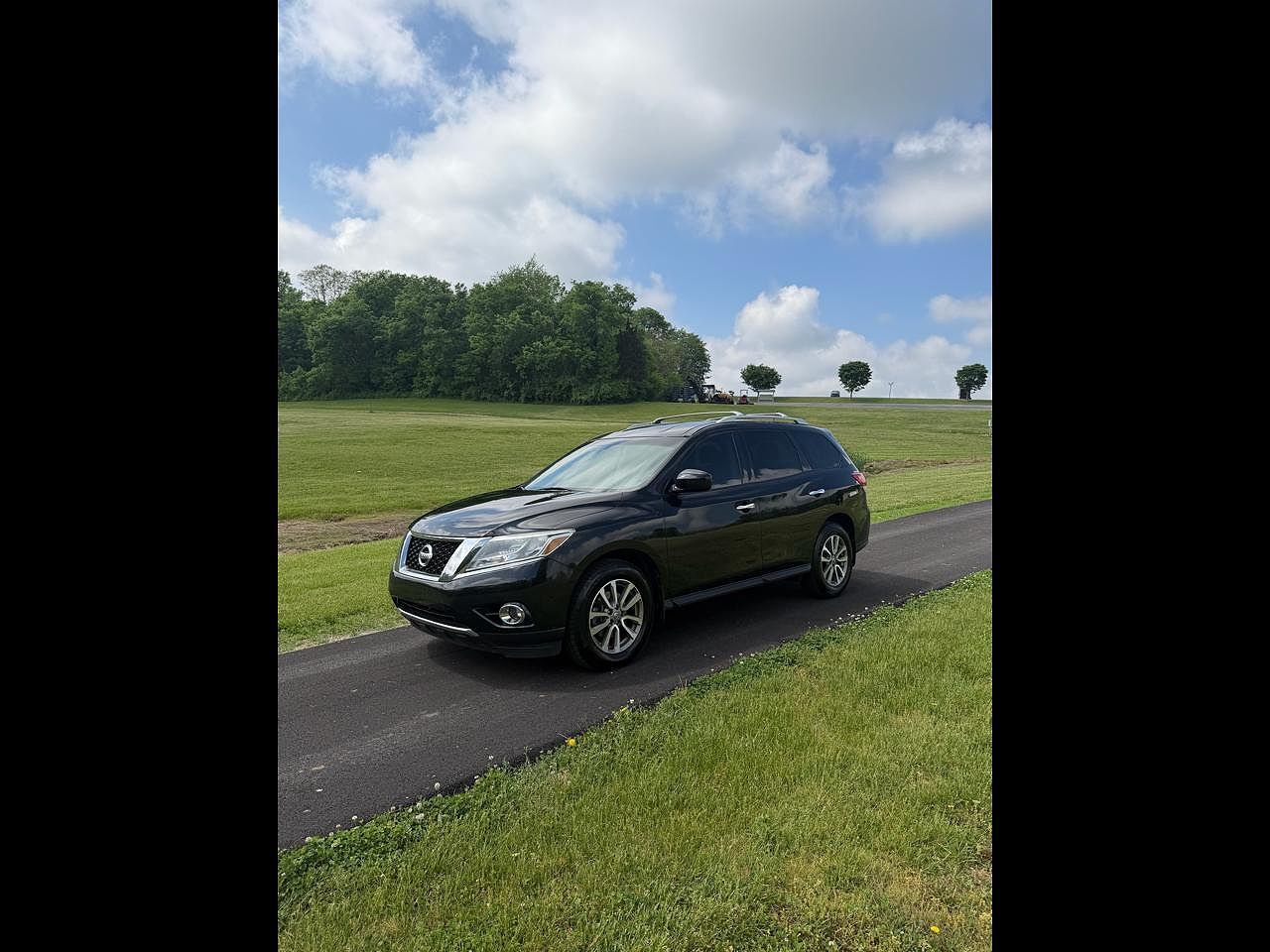 2015 NISSAN Pathfinder