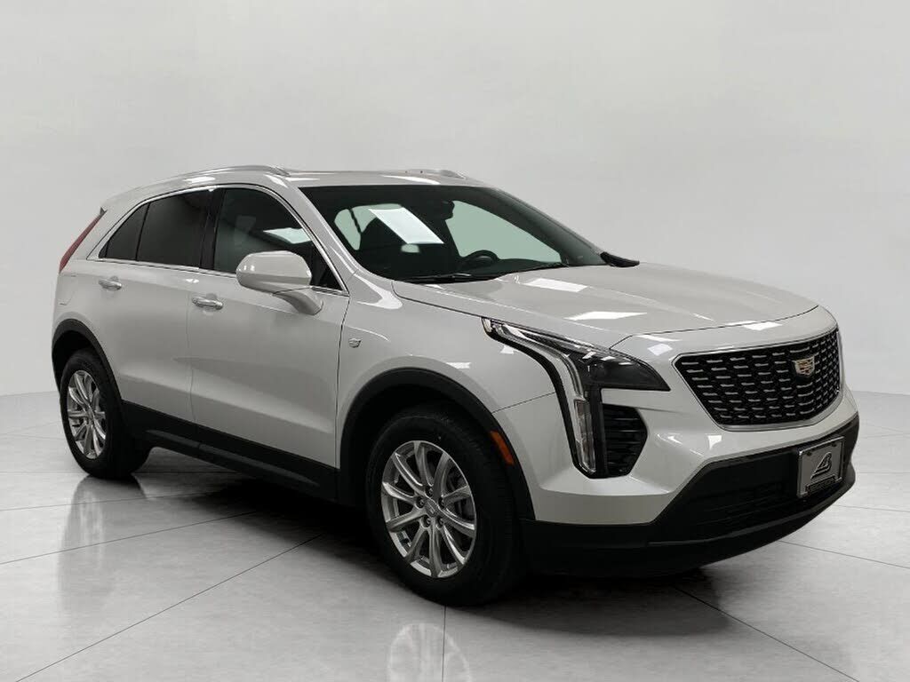 2023 CADILLAC XT4