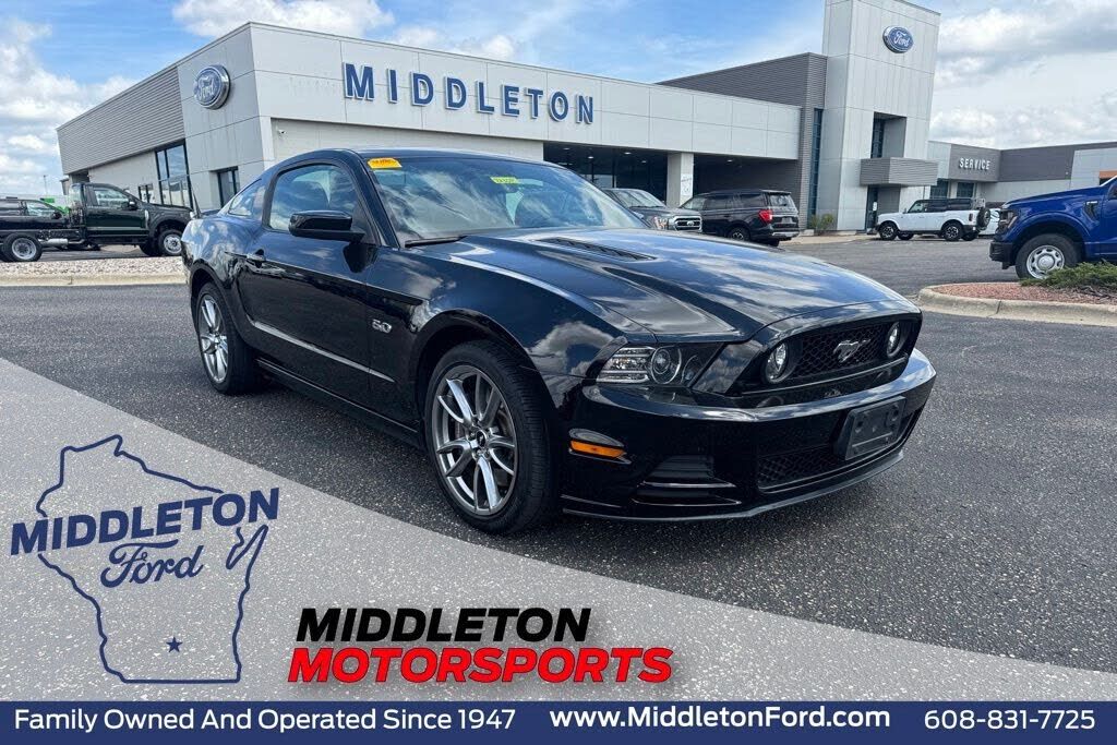 2013 FORD Mustang