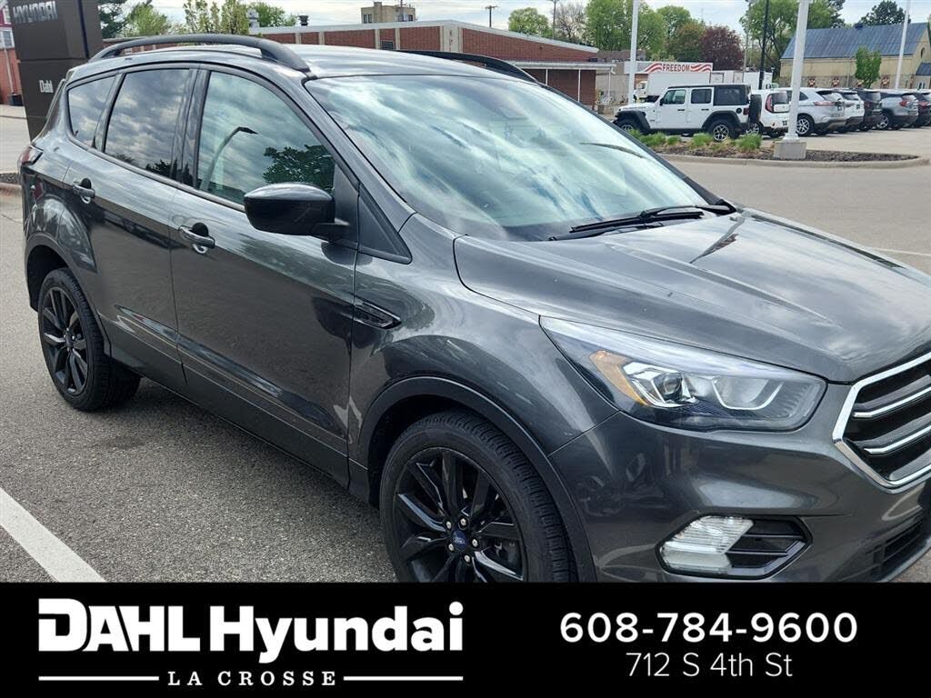 2018 FORD Escape