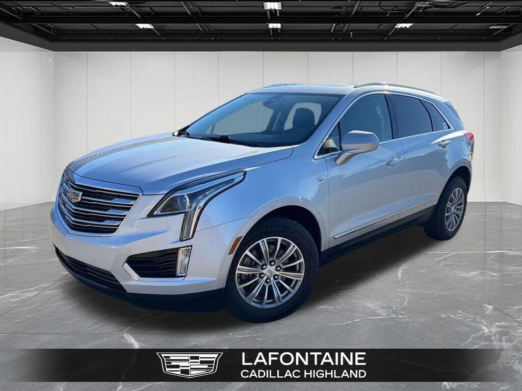2017 CADILLAC XT5