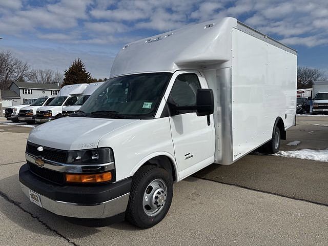 2025 CHEVROLET Express