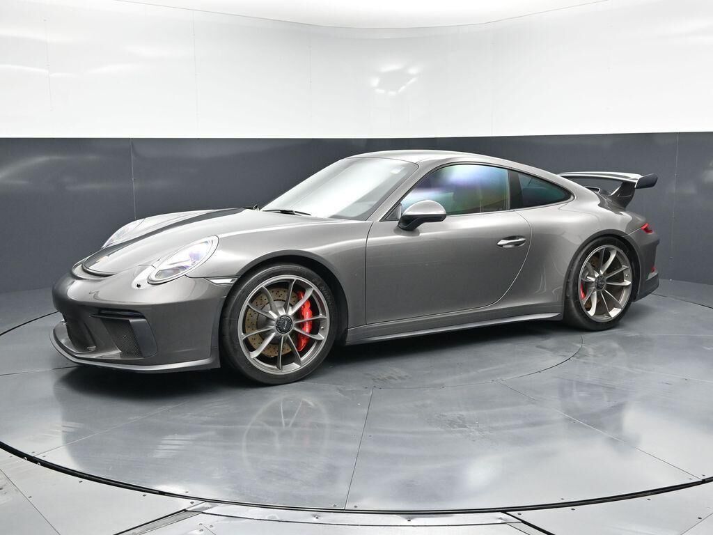 2018 PORSCHE 911
