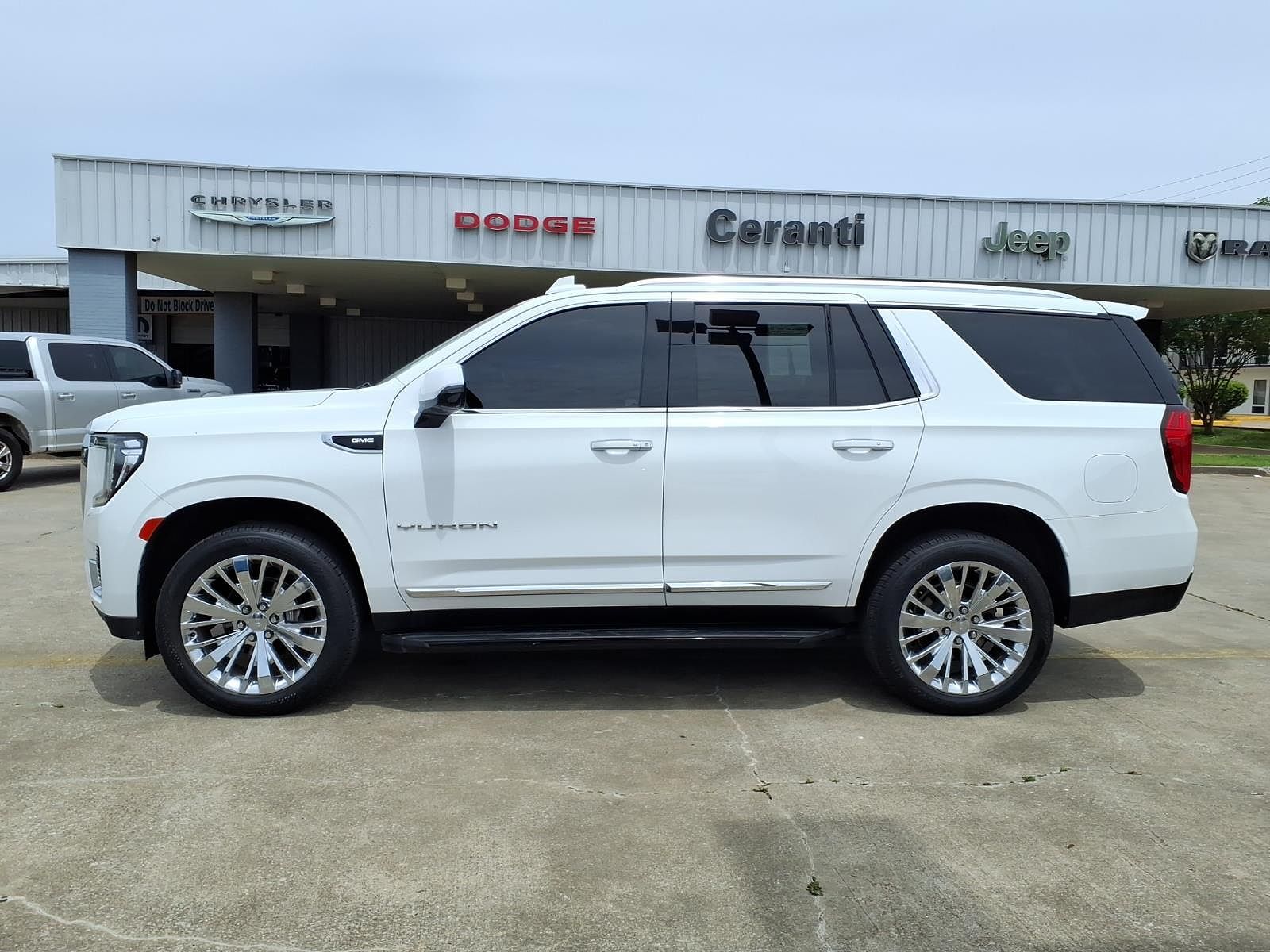 2022 GMC Yukon