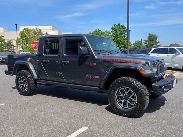 2024 JEEP Gladiator