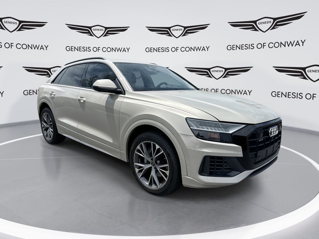2023 AUDI Q8