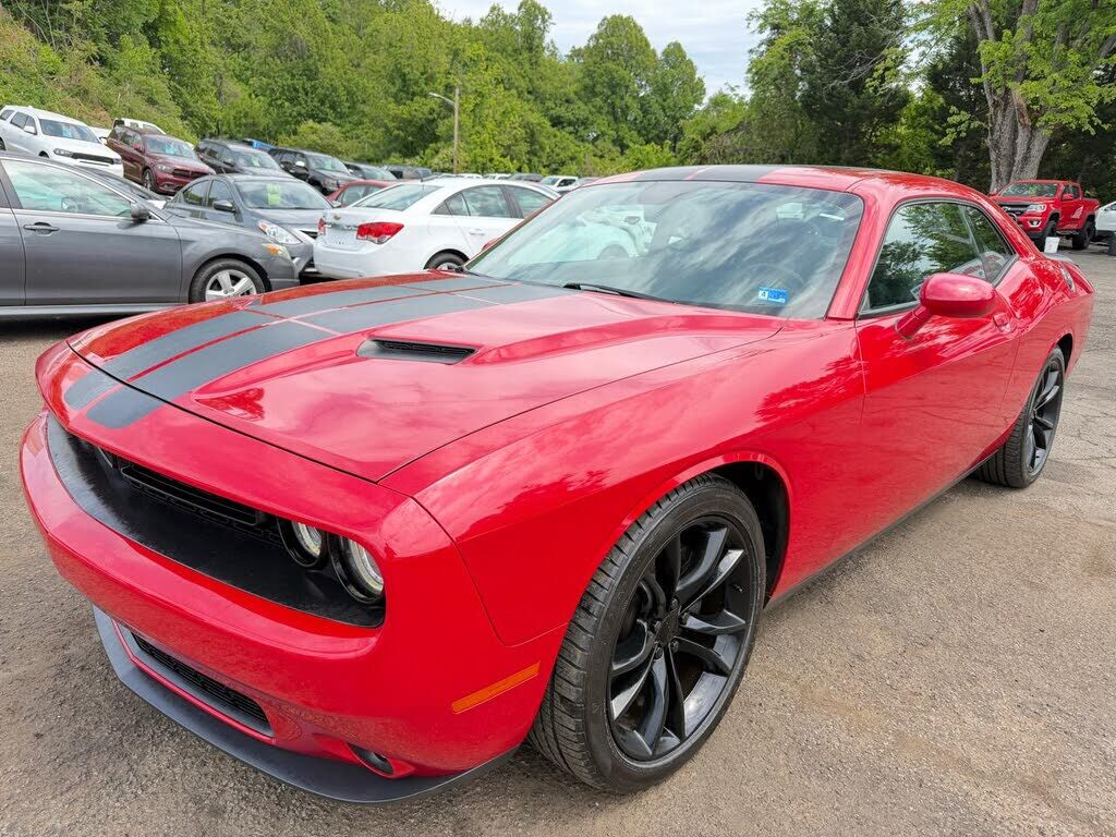 2016 DODGE Challenger