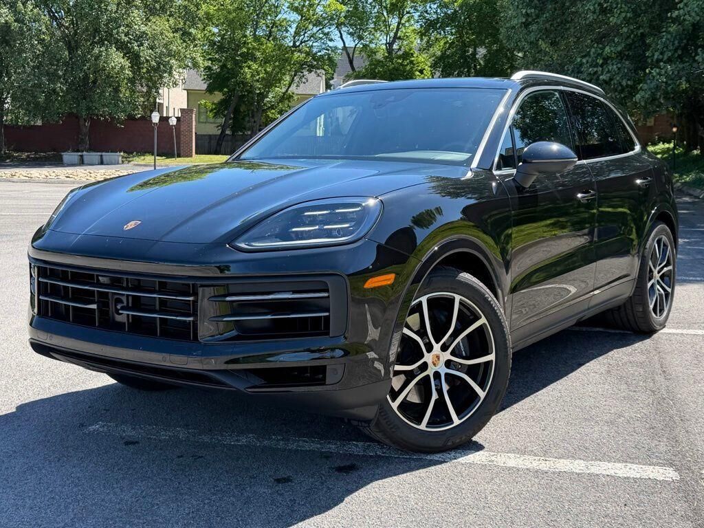2026 PORSCHE Cayenne