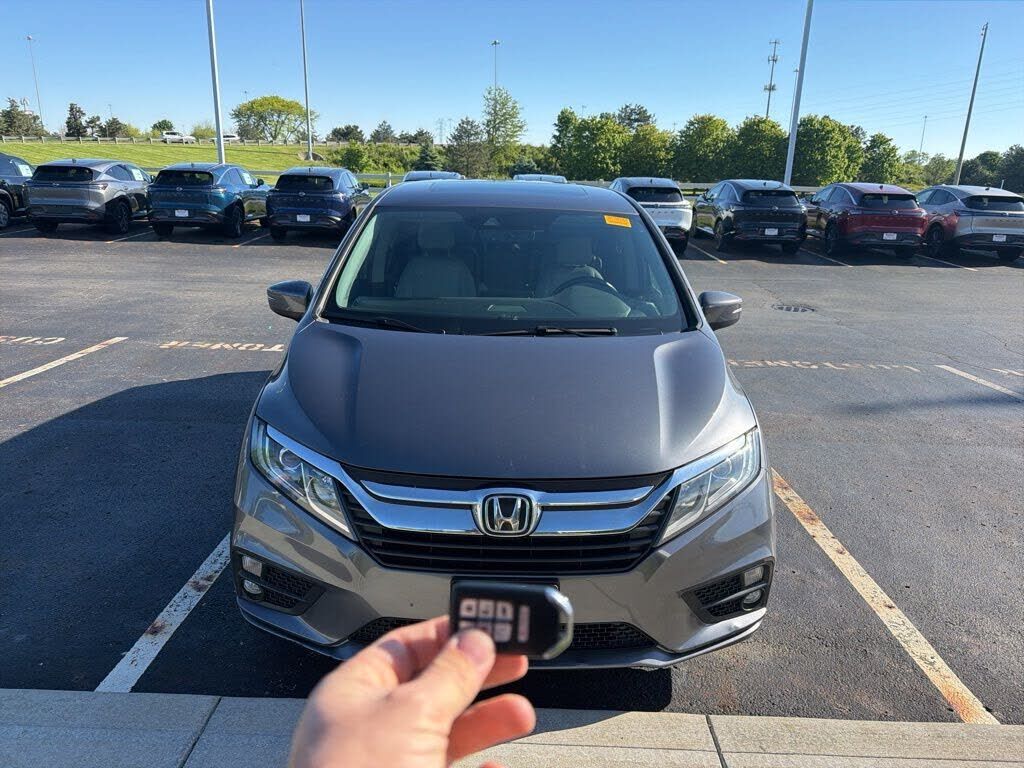 2018 HONDA Odyssey