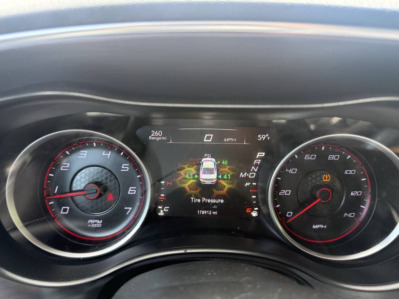 2016 DODGE Charger