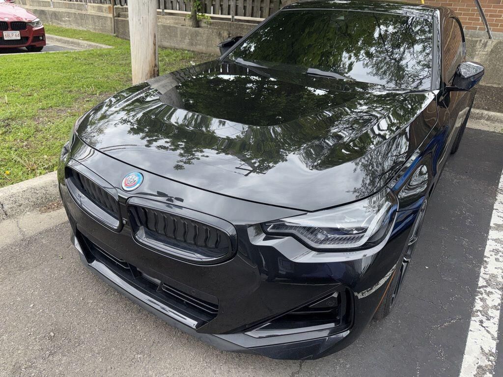2022 BMW M2