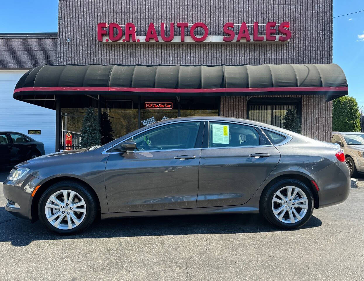 2015 CHRYSLER 200