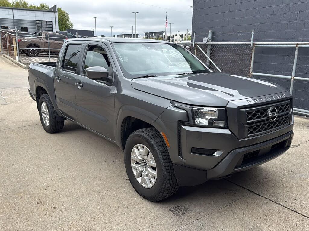 2023 NISSAN Frontier