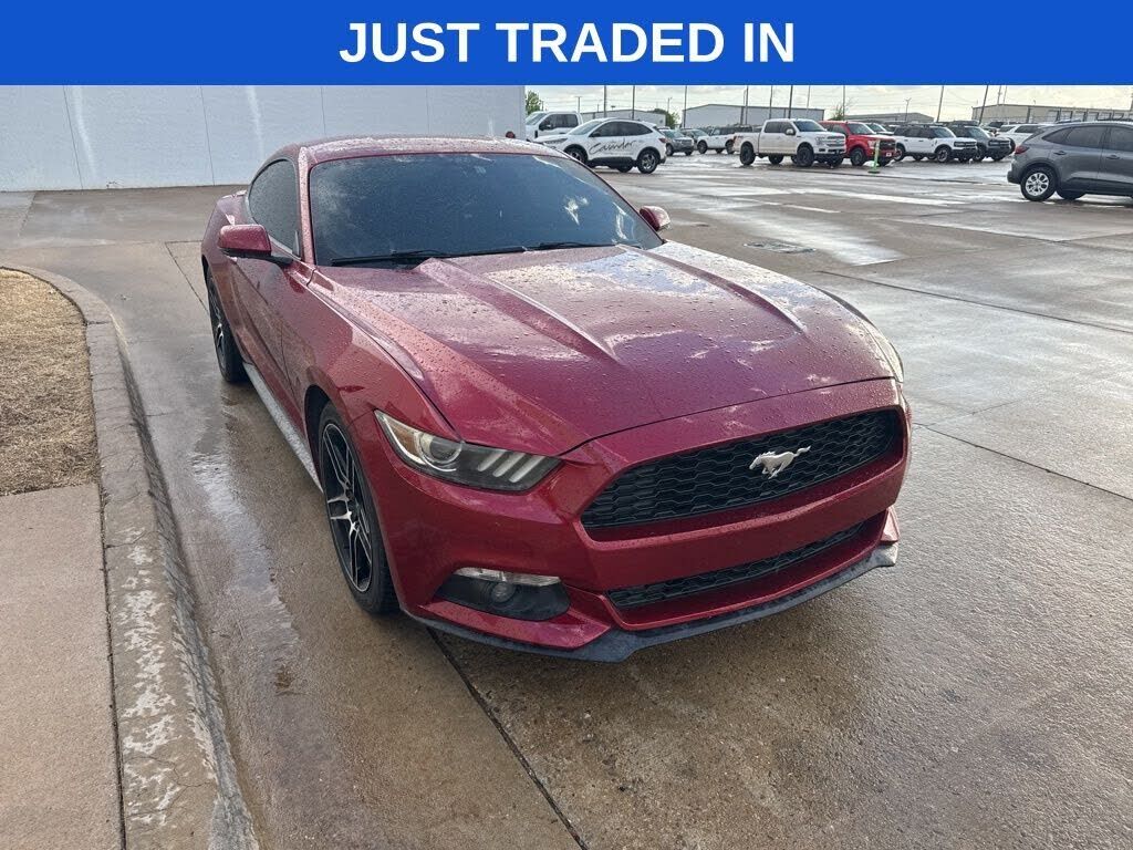 2015 FORD Mustang