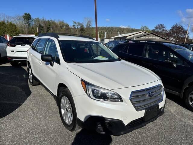 2017 SUBARU Outback