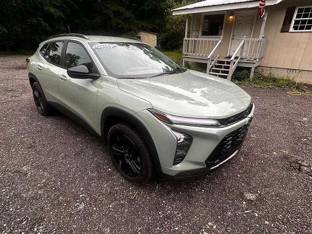 2024 CHEVROLET Trax