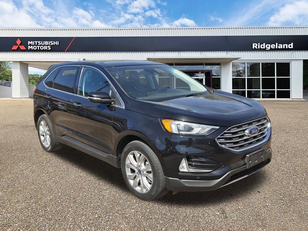 2022 FORD Edge