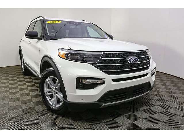 2024 FORD Explorer