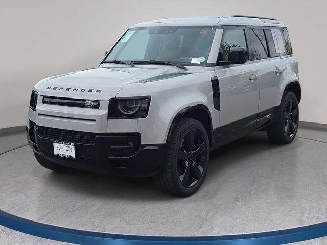2026 LAND ROVER Defender