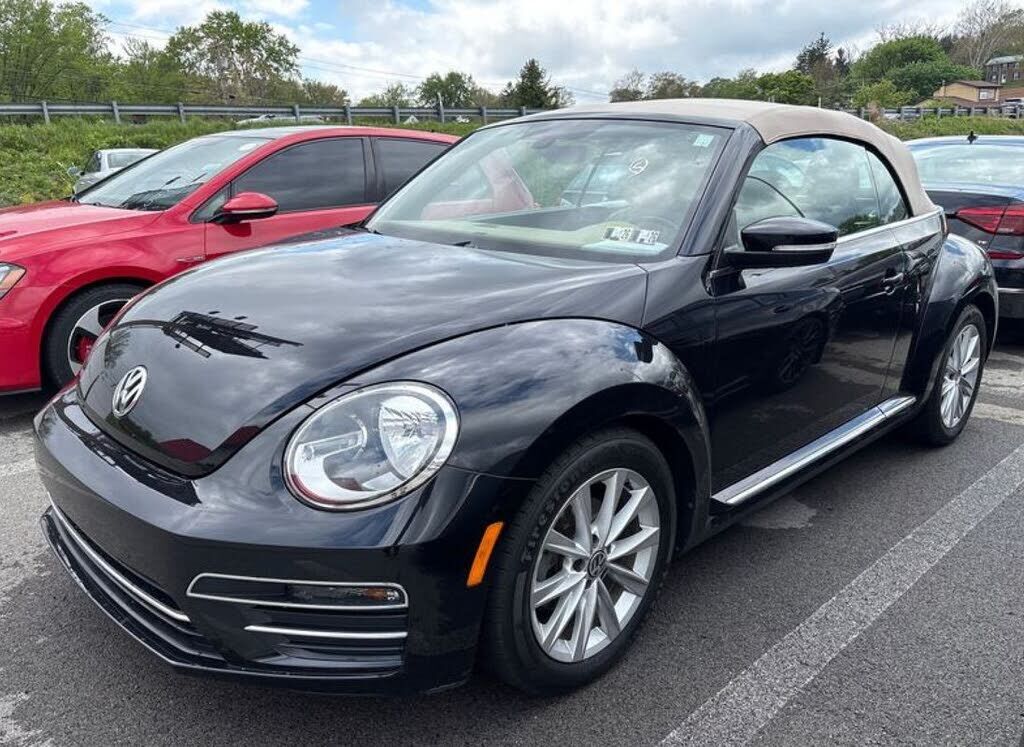 2018 VOLKSWAGEN Beetle