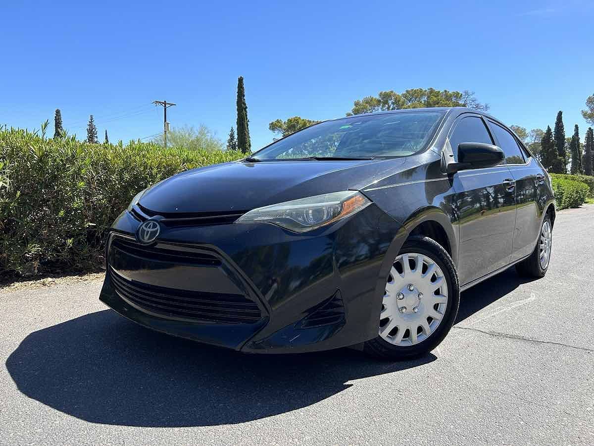 2018 TOYOTA Corolla