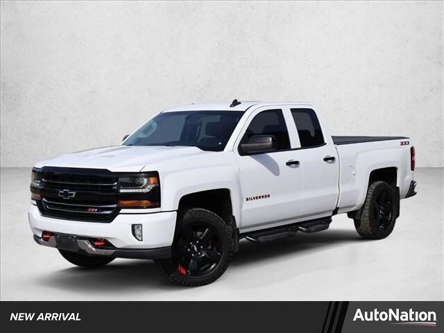 2017 CHEVROLET Silverado