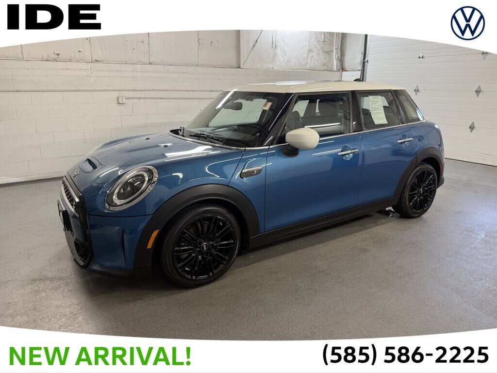 2022 MINI Hardtop